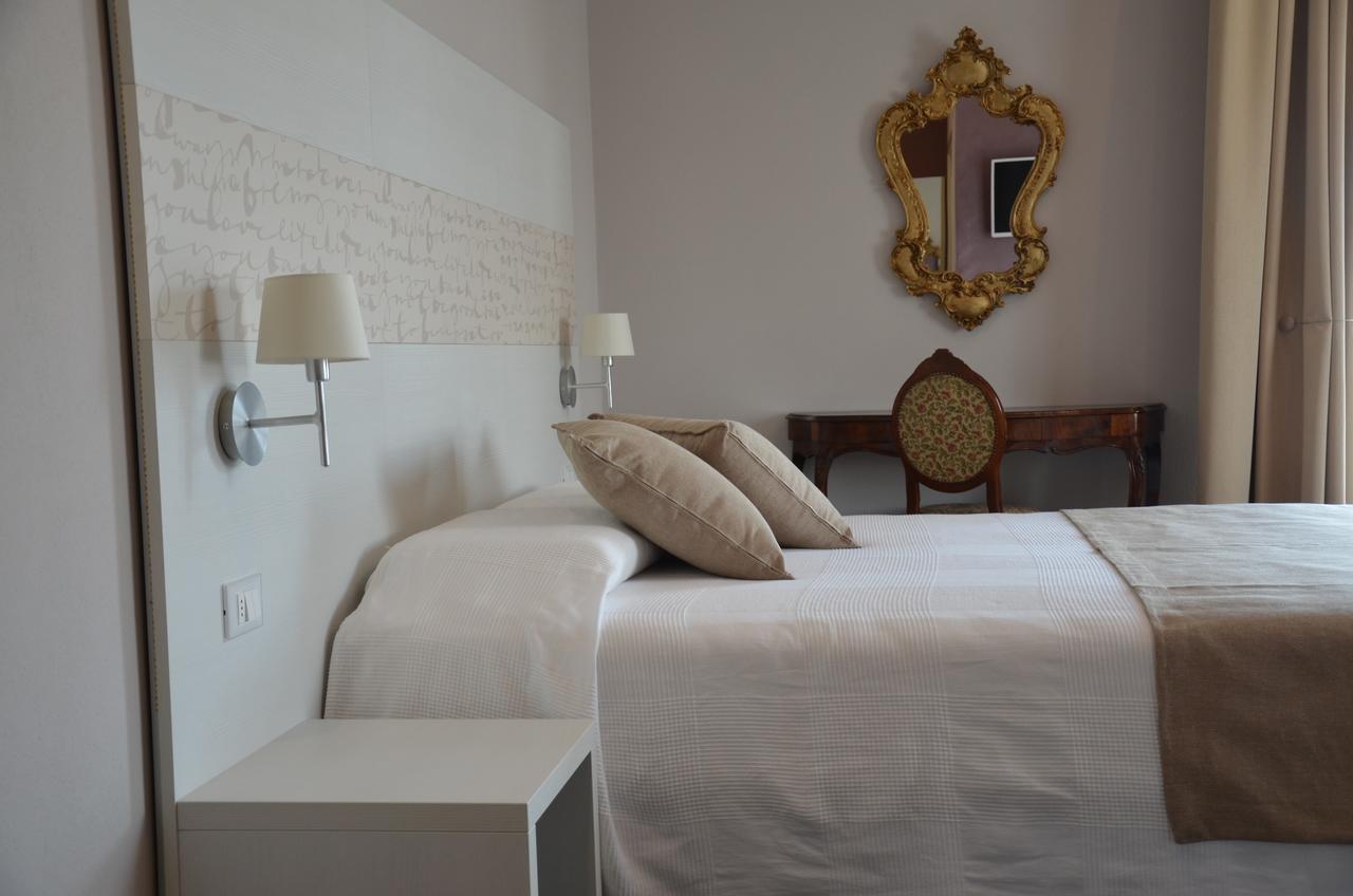 H2O Bed and Breakfast Sirmione Esterno foto